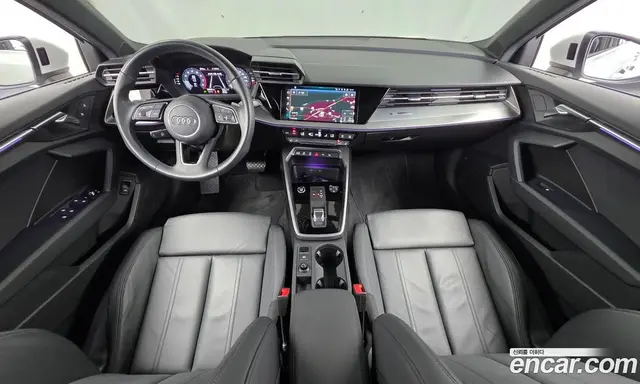 Audi A3 2023 2.0 автомат (гидро), миниатюра 9