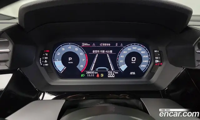 Audi A3 2023 2.0 автомат (гидро), миниатюра 10