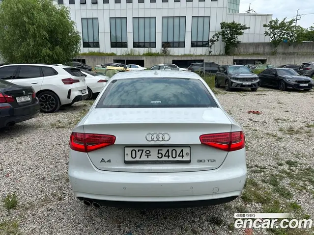 Audi A4 2015 2.0 автомат (гидро), миниатюра 2