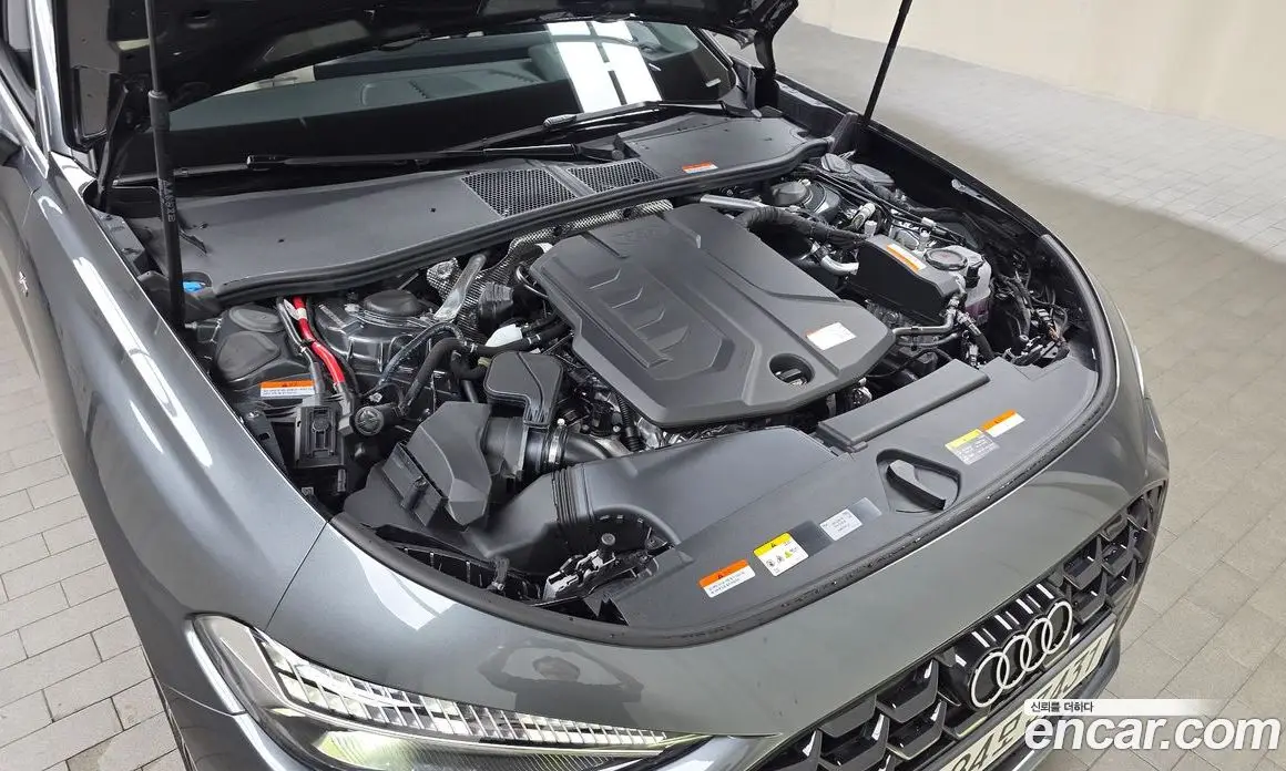 Audi A5 2025 2.0 автомат (гидро), фото 6