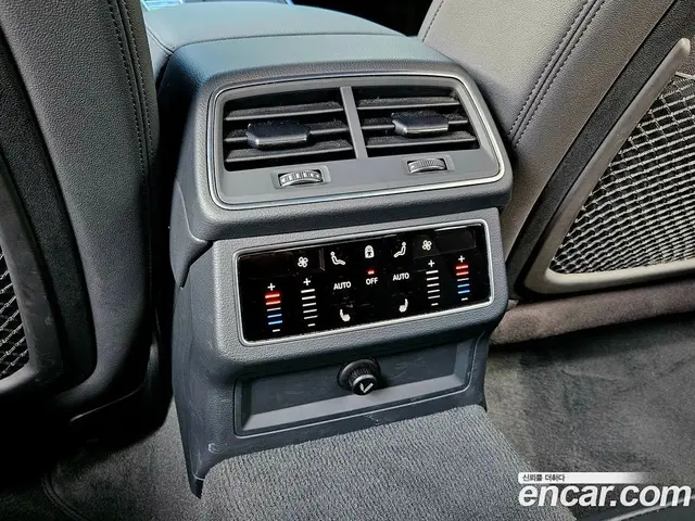Audi A6 2021 2.0 автомат (гидро), миниатюра 12