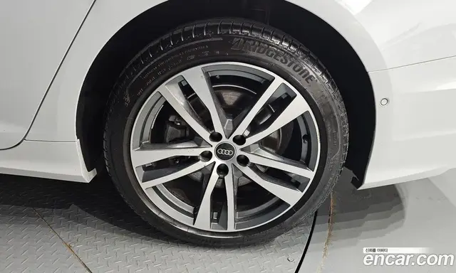 Audi A6 2022 2.0 автомат (гидро), миниатюра 5 Audi A6 2022 2.0 автомат (гидро), миниатюра 5