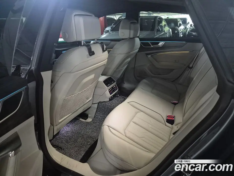 Audi A7 2025 3.0 автомат (гидро), фото 6