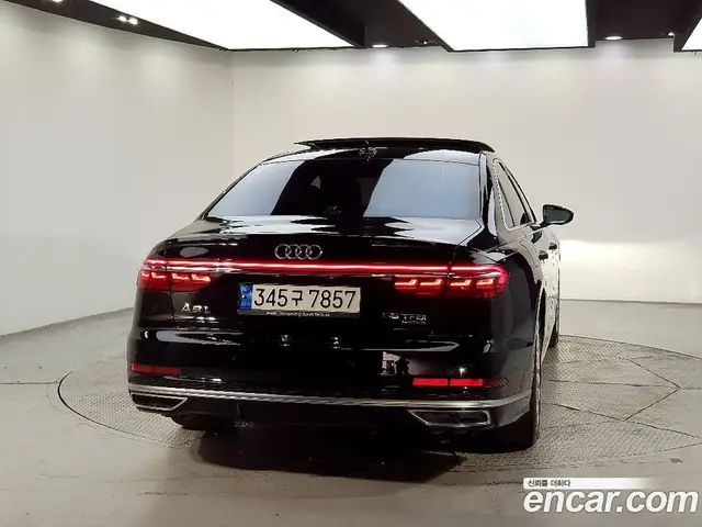 Audi A8 2021 3.0 автомат (гидро), миниатюра 3