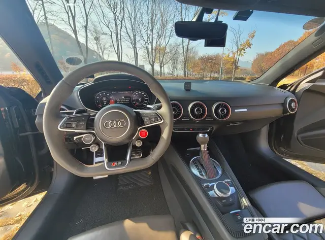 Audi TT 2016 2.0 автомат (гидро), миниатюра 4 Audi TT 2016 2.0 автомат (гидро), миниатюра 4