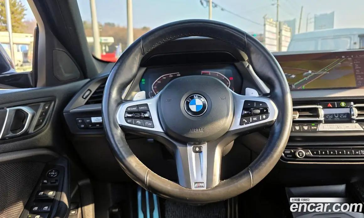 BMW 1 серия 2024 2.0 автомат (гидро), фото 13