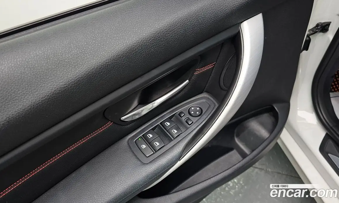 BMW 3 серия 2015 2.0 автомат (гидро), фото 13