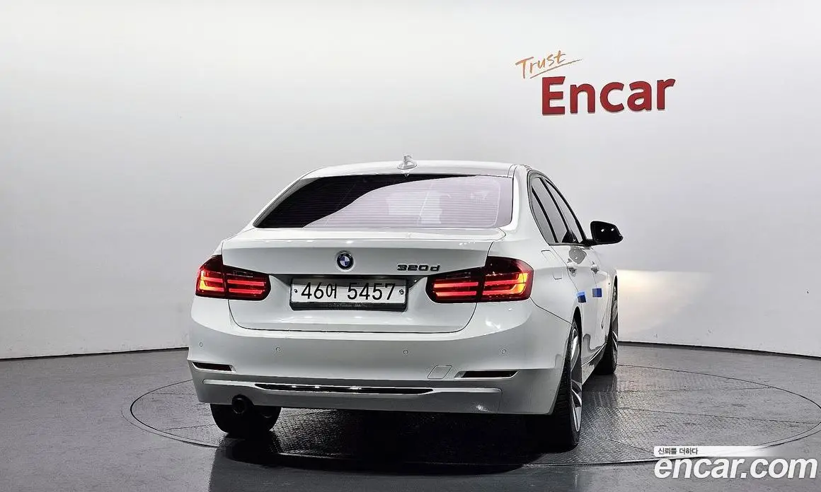 BMW 3 серия 2015 2.0 автомат (гидро), фото 4