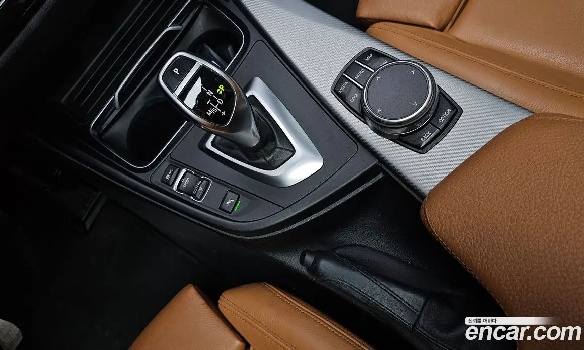 BMW 3 серия 2018 2.0 автомат (гидро), фото 11