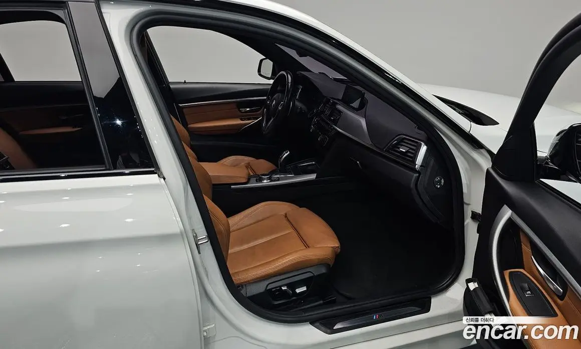 BMW 3 серия 2018 2.0 автомат (гидро), фото 15