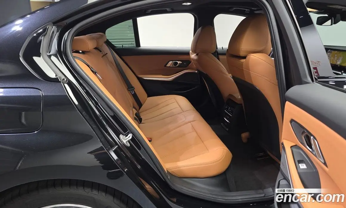 BMW 3 серия 2023 2.0 автомат (гидро), фото 17 BMW 3 серия 2023 2.0 автомат (гидро), фото 17