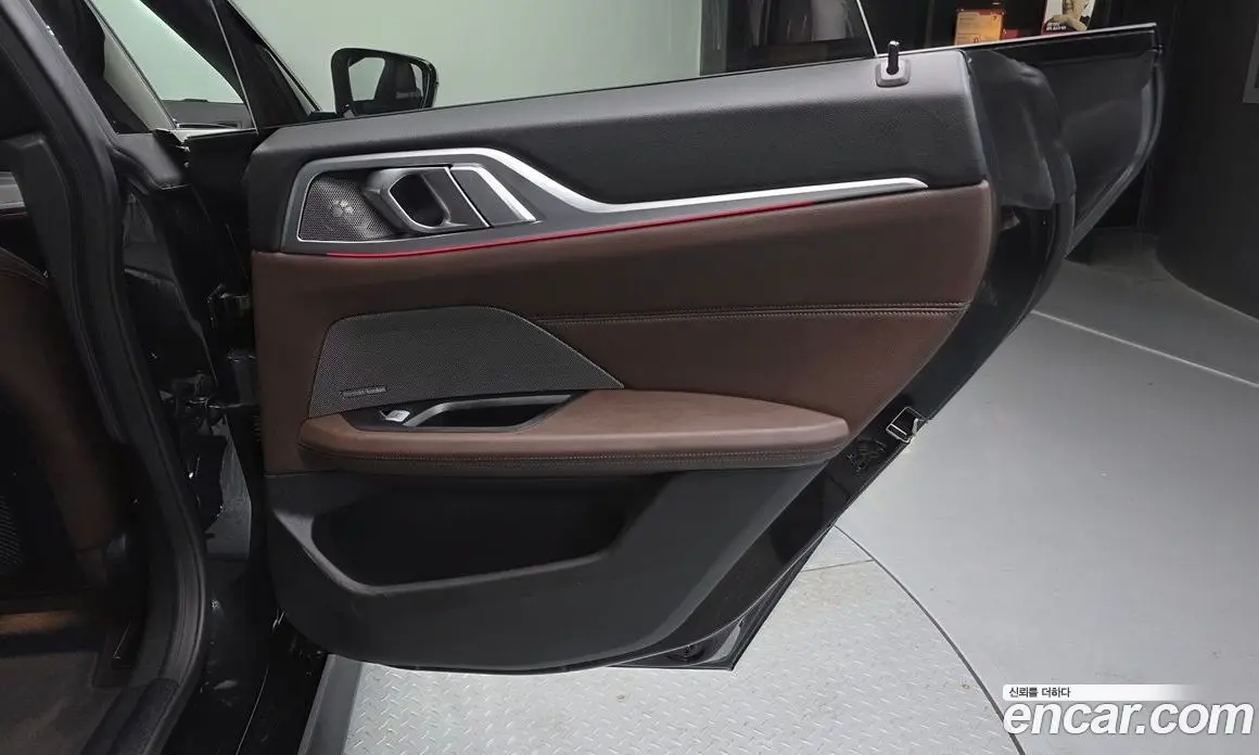 BMW 4 серия 2024 2.0 автомат (гидро), фото 15