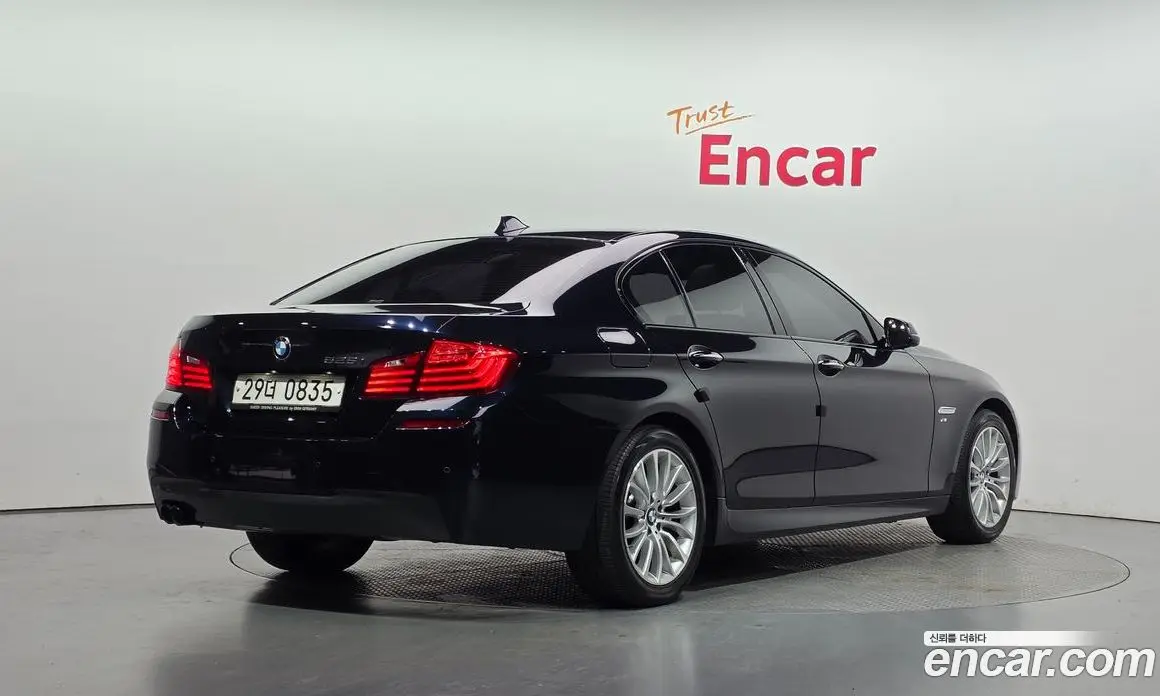 BMW 5 серия 2016 2.0 автомат (гидро), фото 2 BMW 5 серия 2016 2.0 автомат (гидро), фото 2