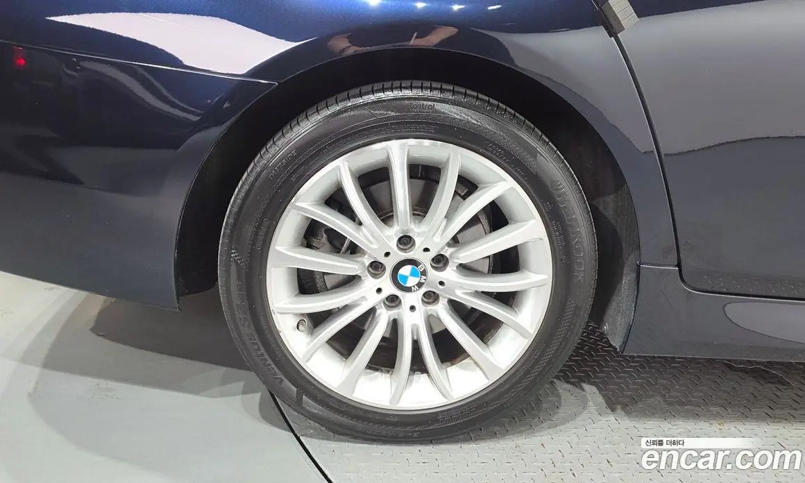 BMW 5 серия 2016 2.0 автомат (гидро), фото 5 BMW 5 серия 2016 2.0 автомат (гидро), фото 5