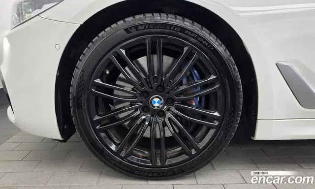 BMW 5 серия 2018 3.0 автомат (гидро), миниатюра 5