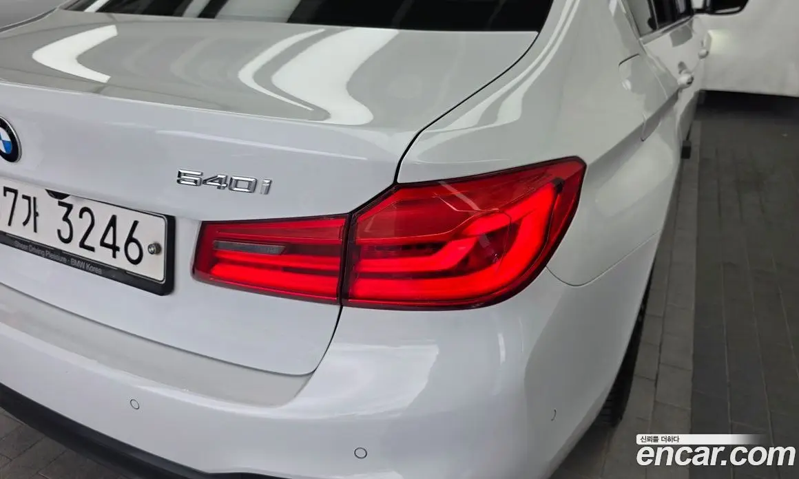 BMW 5 серия 2018 3.0 автомат (гидро), фото 9