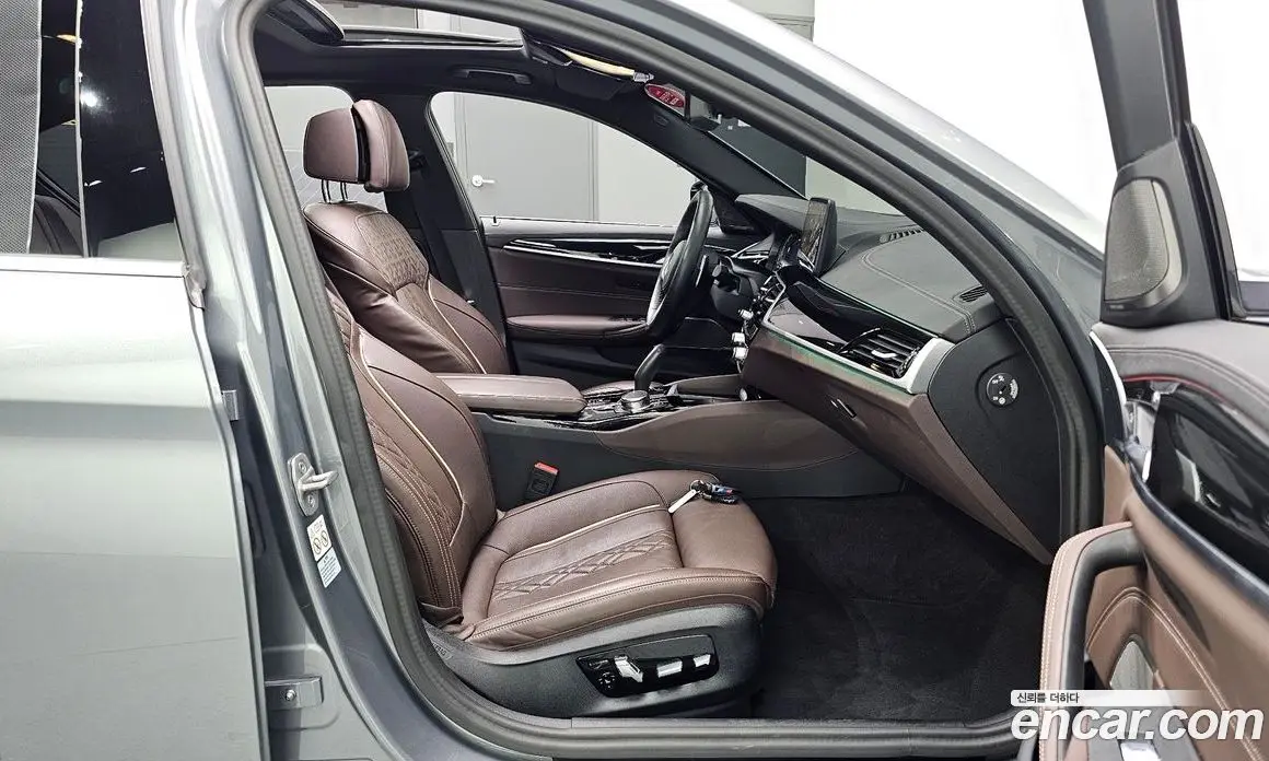 BMW 5 серия 2023 2.0 автомат (гидро), фото 16 BMW 5 серия 2023 2.0 автомат (гидро), фото 16