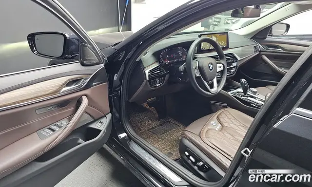 BMW 5 серия 2023 2.0 автомат (гидро), миниатюра 10