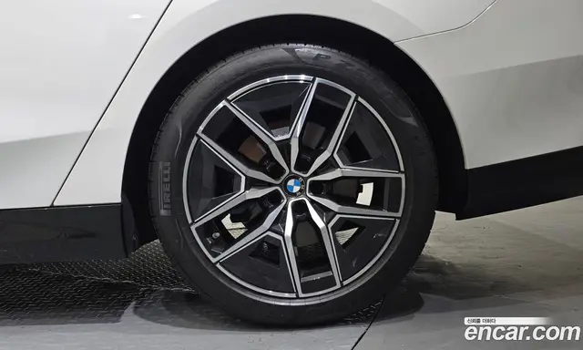 BMW 5 серия 2025 2.0 автомат (гидро), миниатюра 7