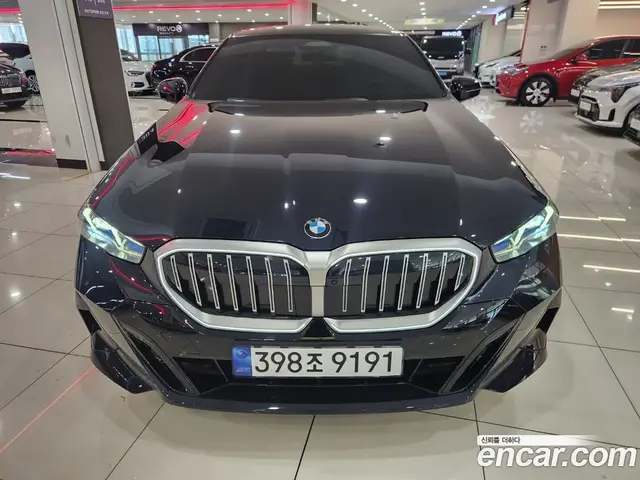 BMW 5 серия 2025 2.0 автомат (гидро), миниатюра 3
