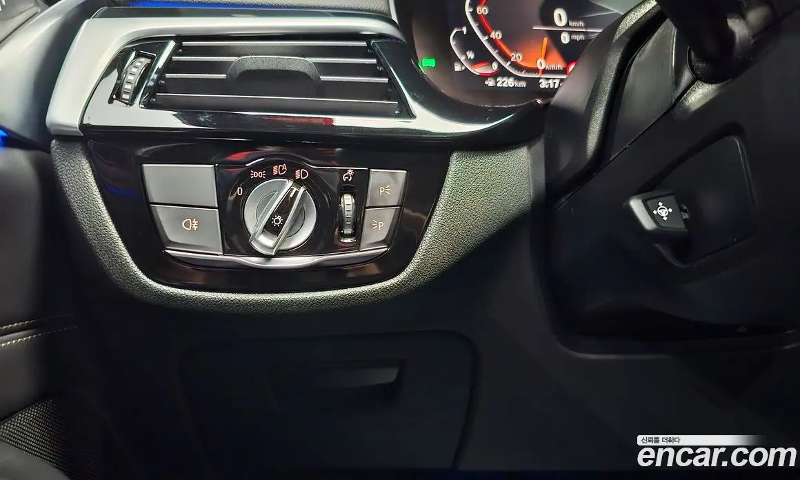 BMW 6 серия 2019 3.0 автомат (гидро), фото 27