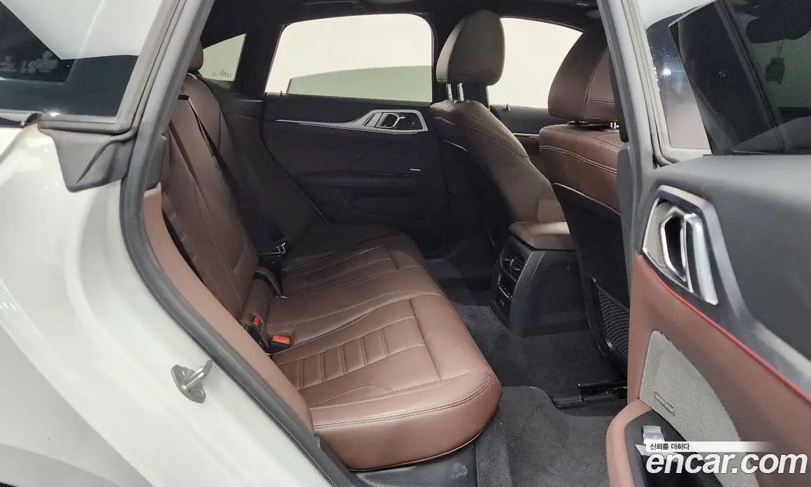 BMW i4 2023 0.2 автомат (гидро), фото 11