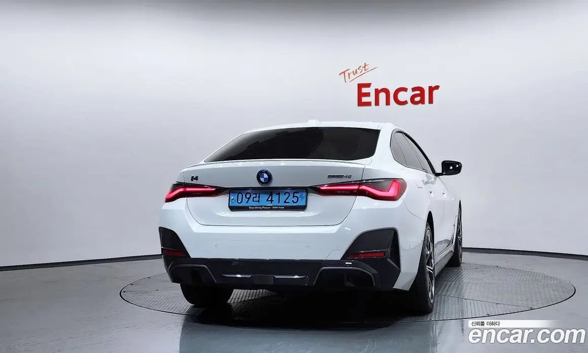 BMW i4 2023 0.2 автомат (гидро), фото 4