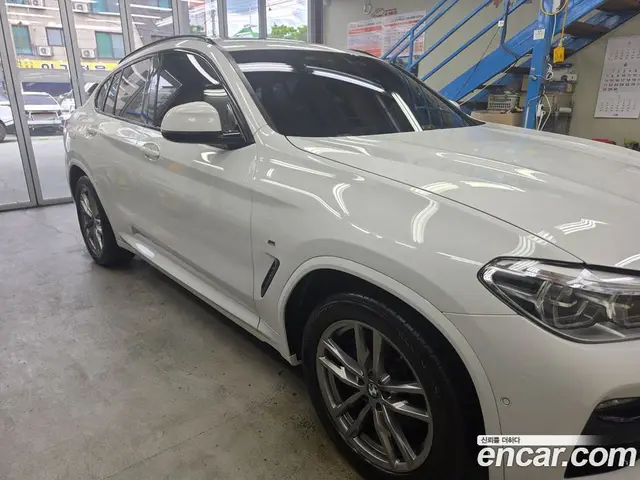 BMW X4 2020 2.0 автомат (гидро), миниатюра 2