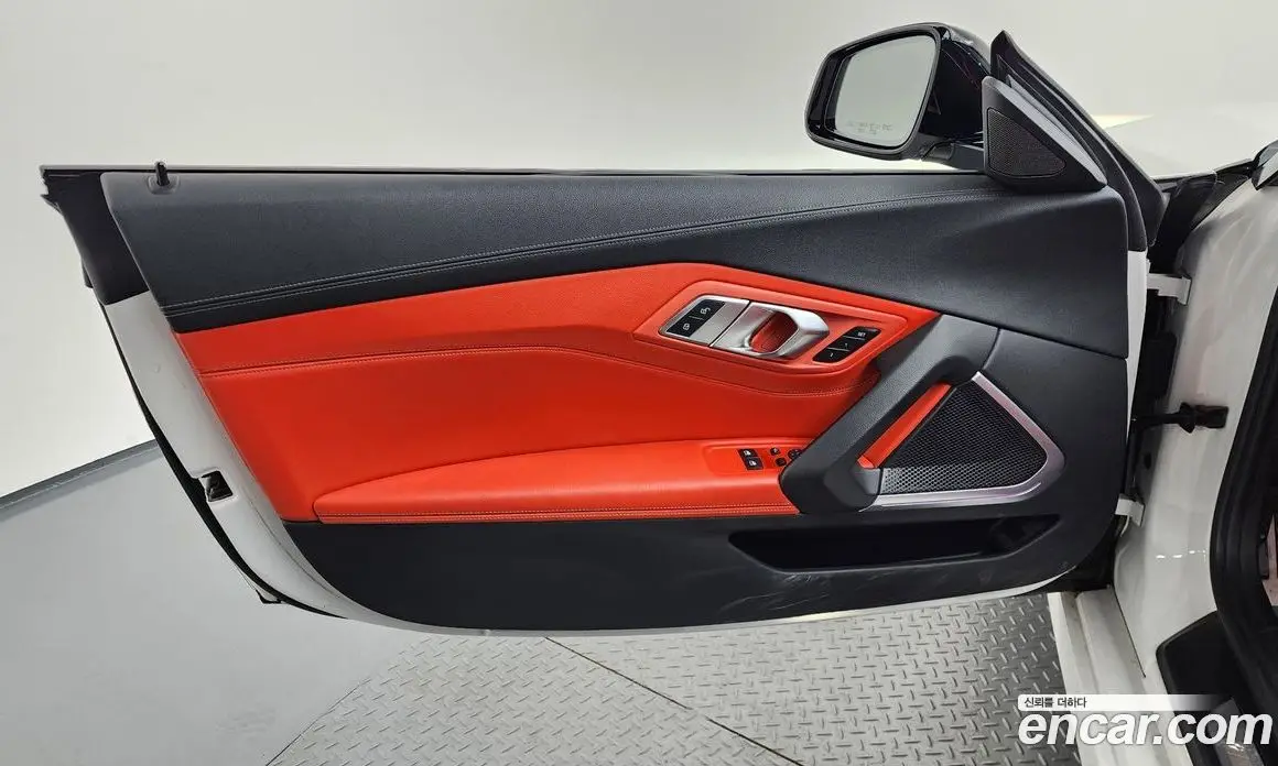 BMW Z4 2019 2.0 автомат (гидро), фото 14 BMW Z4 2019 2.0 автомат (гидро), фото 14