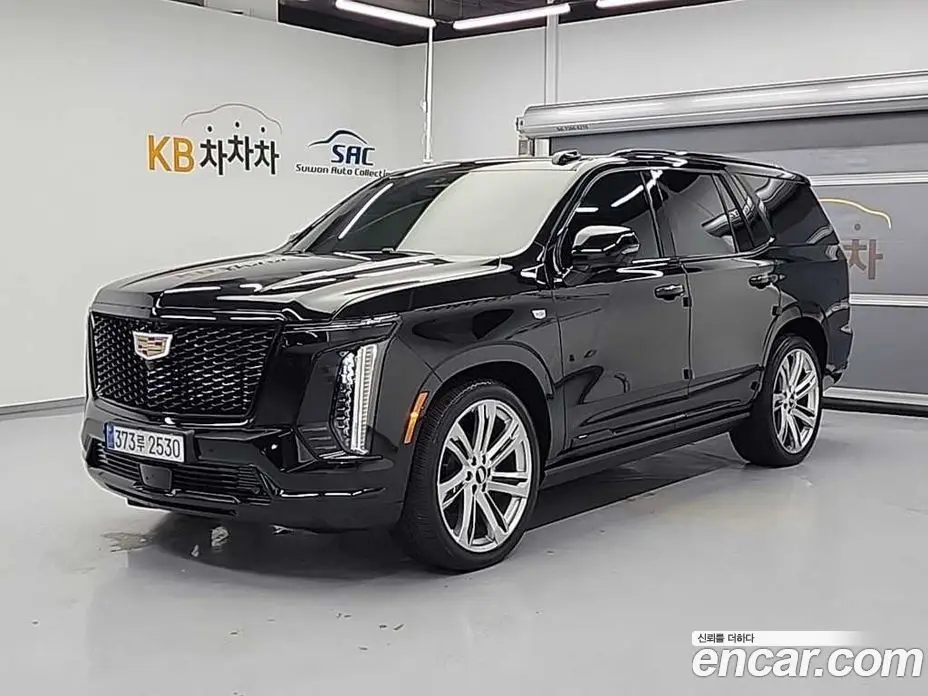 Cadillac Escalade 2025 6.2 автомат (гидро), фото 1 Cadillac Escalade 2025 6.2 автомат (гидро), фото 1