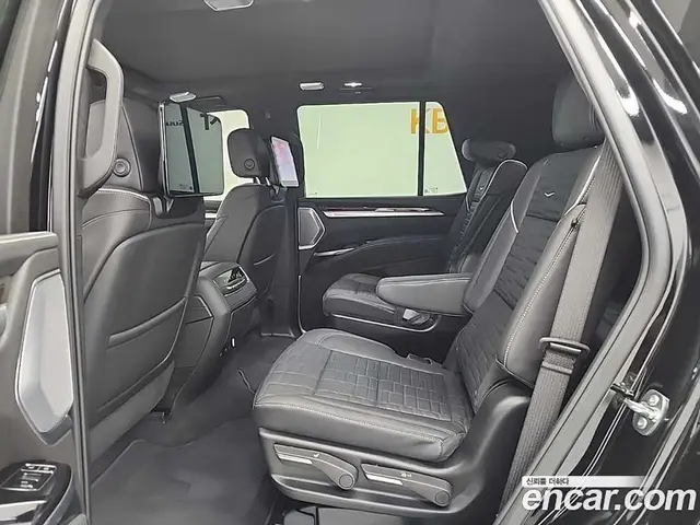 Cadillac Escalade 2025 6.2 автомат (гидро), миниатюра 12