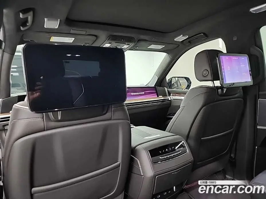 Cadillac Escalade 2025 6.2 автомат (гидро), фото 14 Cadillac Escalade 2025 6.2 автомат (гидро), фото 14