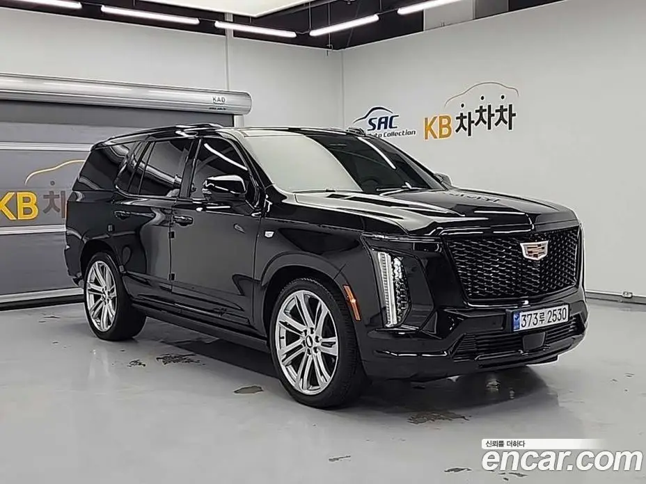 Cadillac Escalade 2025 6.2 автомат (гидро), фото 4 Cadillac Escalade 2025 6.2 автомат (гидро), фото 4
