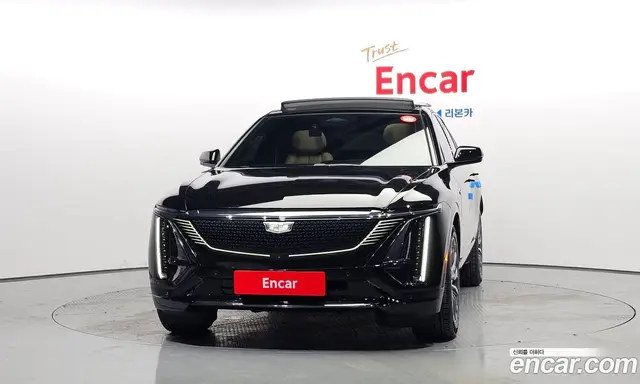 Cadillac Lyriq 2024 автомат (гидро), миниатюра 3