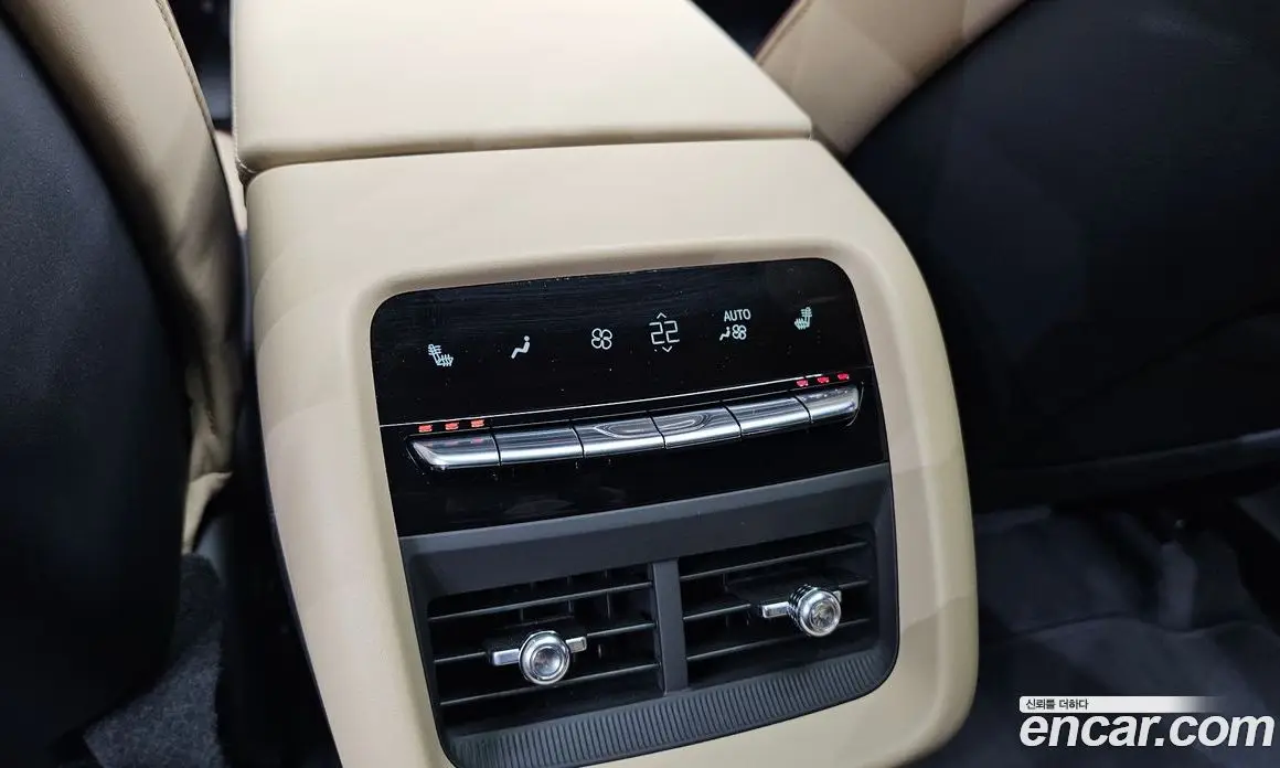 Cadillac Lyriq 2024 автомат (гидро), фото 25