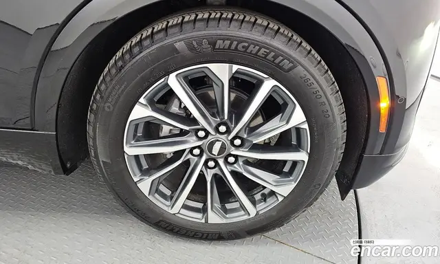 Cadillac Lyriq 2024 автомат (гидро), миниатюра 7