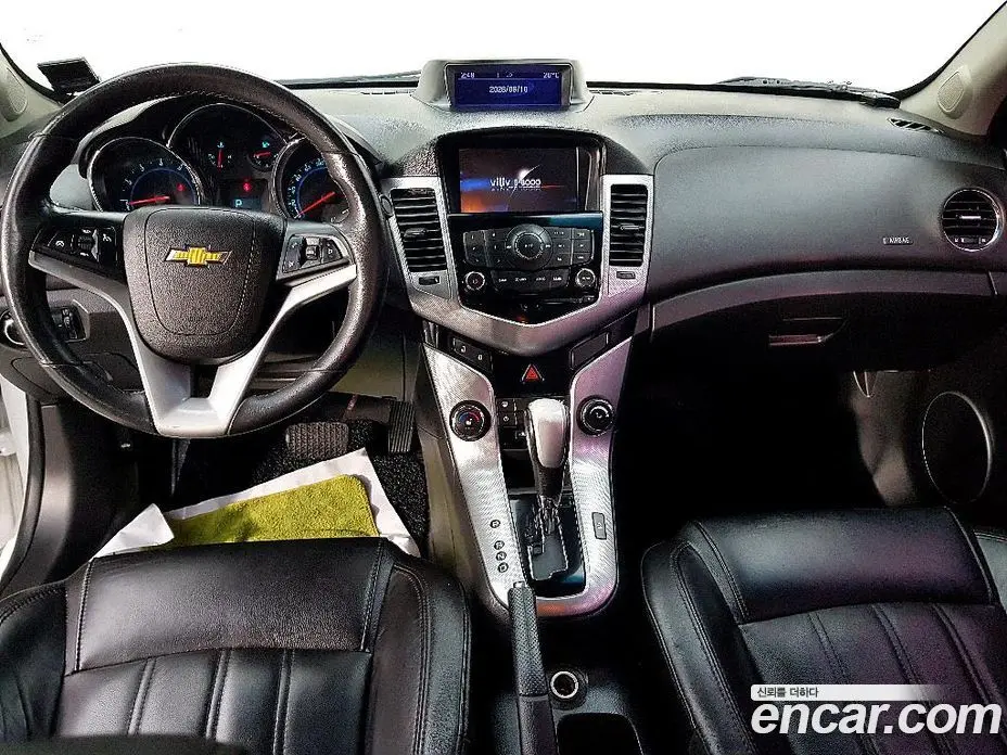 Chevrolet Cruze 2011 1.8 автомат (гидро), фото 5