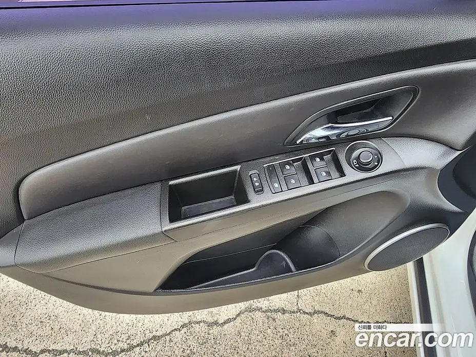Chevrolet Cruze 2015 1.8 автомат (гидро), фото 12