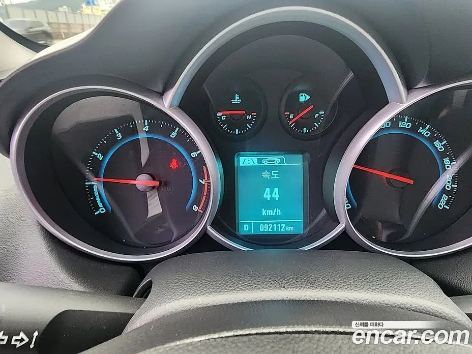 Chevrolet Cruze 2015 1.8 автомат (гидро), фото 6