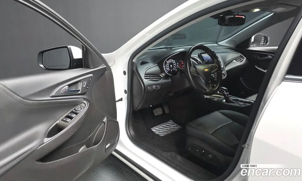 Chevrolet Malibu 2021 2.0 автомат (гидро), фото 13