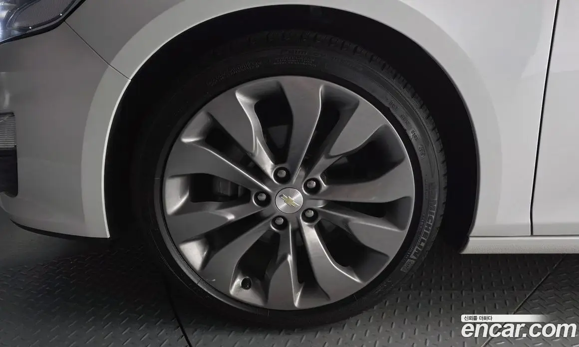 Chevrolet Malibu 2021 2.0 автомат (гидро), фото 5