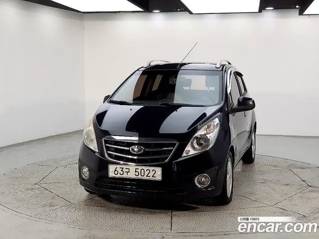Chevrolet Matiz 2011 1.0 автомат (гидро), миниатюра 2