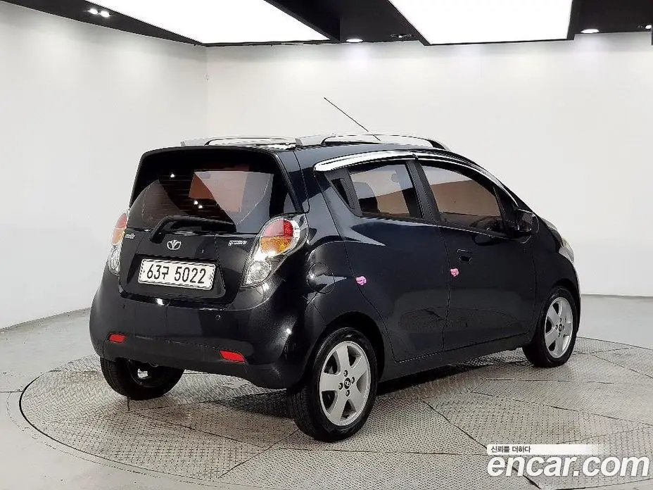 Chevrolet Matiz 2011 1.0 автомат (гидро), фото 4