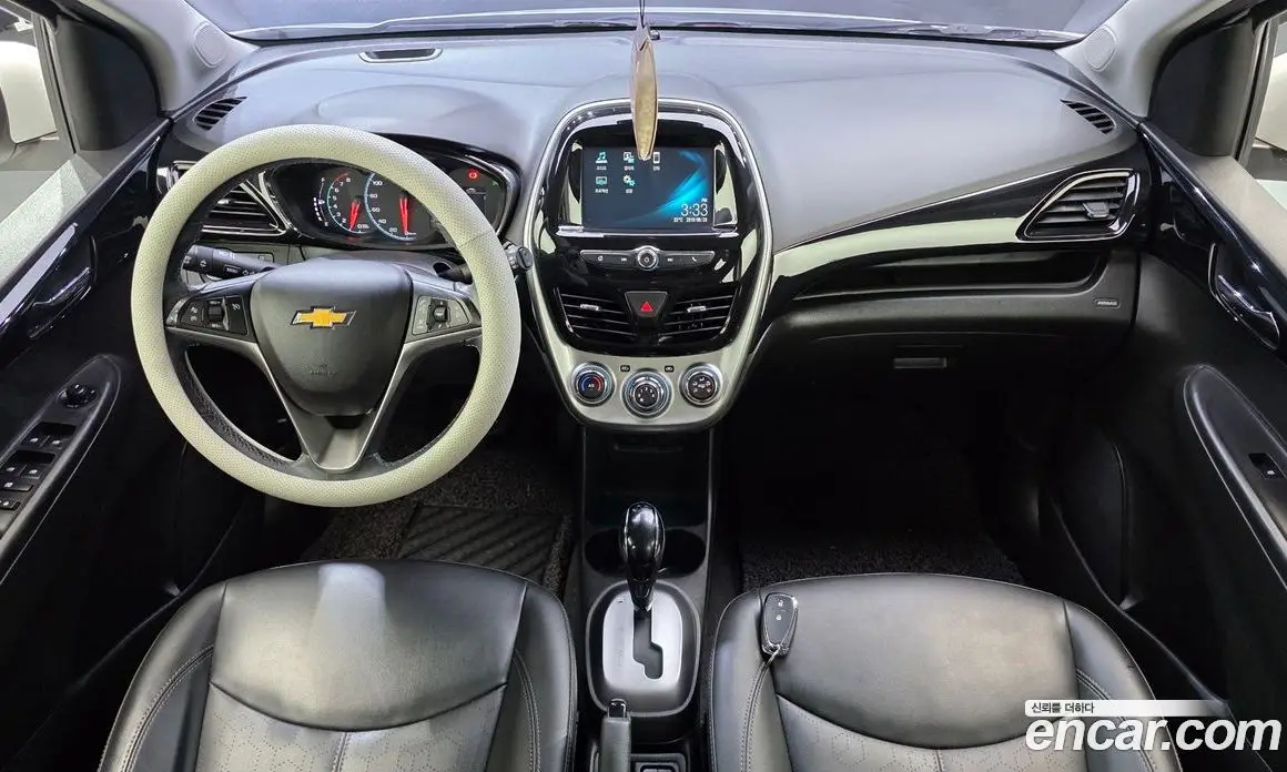 Chevrolet Spark 2016 1.0 автомат (гидро), фото 10