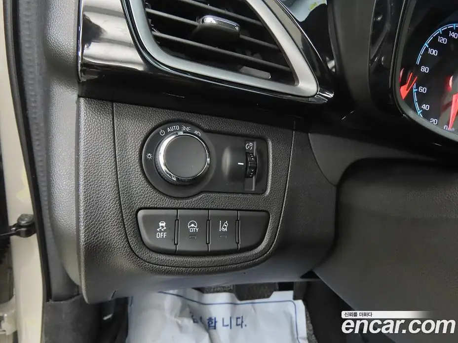 Chevrolet Spark 2021 1.0 автомат (вариатор), фото 15