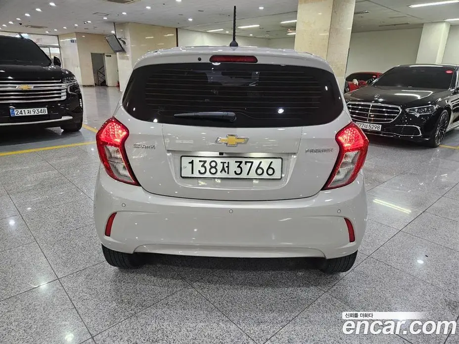 Chevrolet Spark 2021 1.0 автомат (вариатор), фото 3
