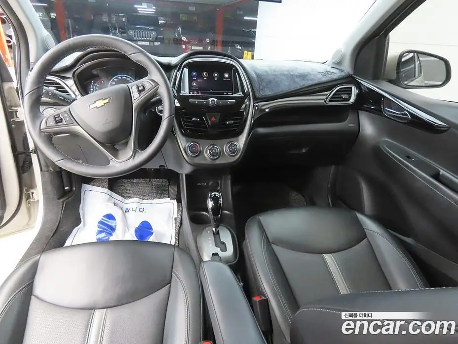Chevrolet Spark 2021 1.0 автомат (вариатор), фото 7