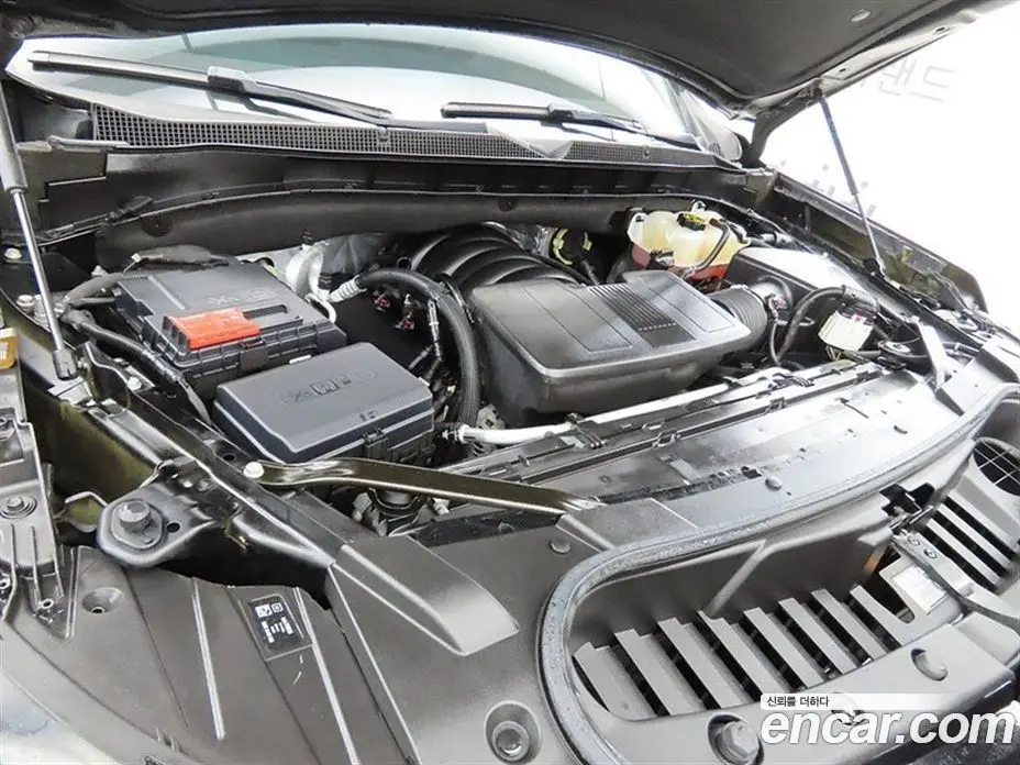 Chevrolet Tahoe 2023 6.2 автомат (гидро), фото 19