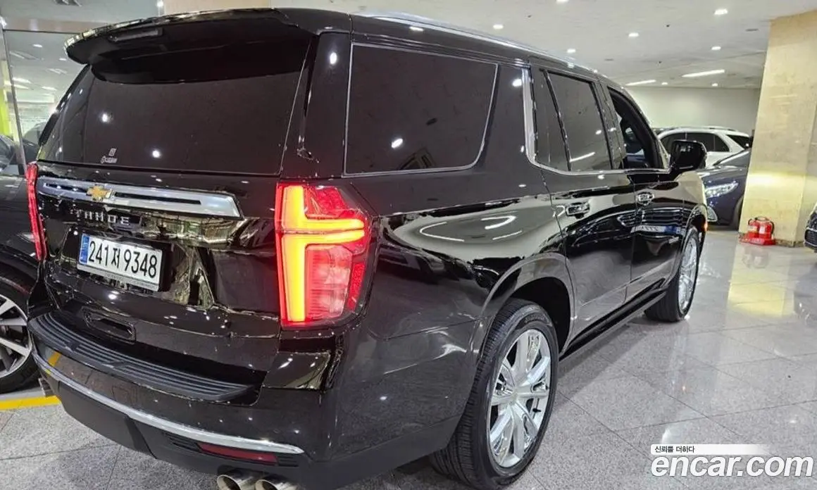 Chevrolet Tahoe 2023 6.2 автомат (гидро), фото 4