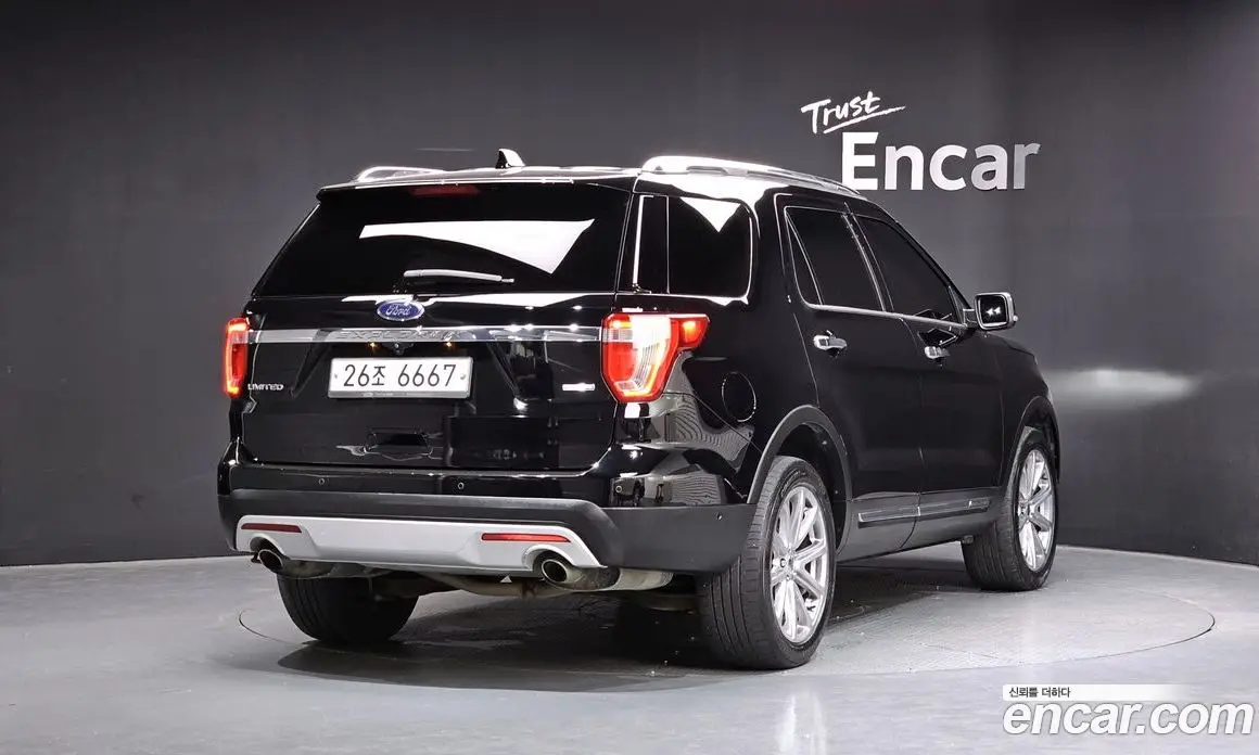 Ford Explorer 2017 2.3 автомат (гидро), фото 2 Ford Explorer 2017 2.3 автомат (гидро), фото 2